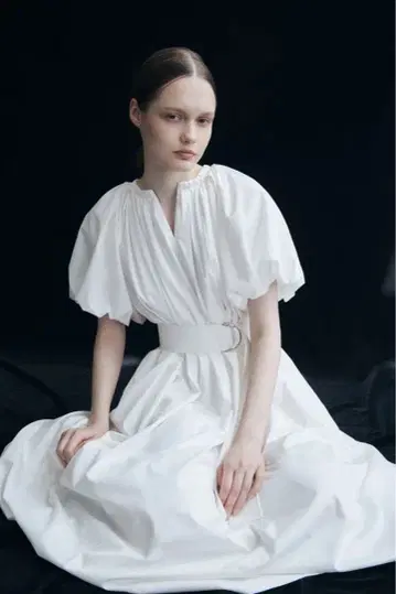 laubeblanc Balloon Sleeve Volume Dress