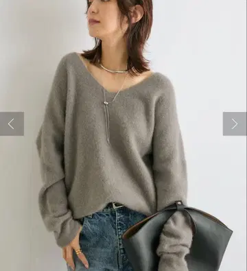 리브 드와 [내추럴 실루엣] 헤어리 울 편직 V넥 니트