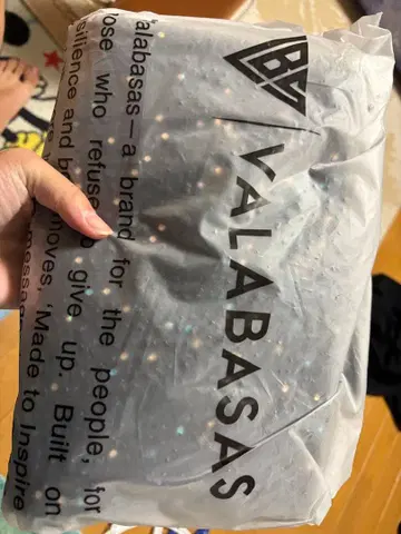 신상 VALABASAS 젤라토 배기 데님