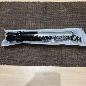 SnowMan Dome Tour ON 응원봉