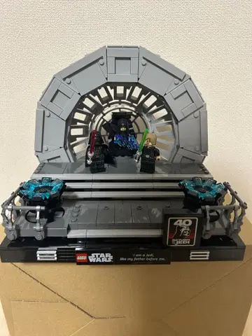 LEGO 75352 황제의 왕좌의 방 디오라마