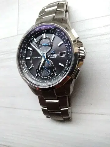 카시오 CASIO 티타늄 오시아나스 OCW-T2500 전파 솔라