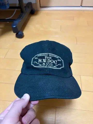 THE H.W.DOG&CO 트래커캡