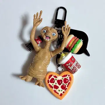 자라자라 키링 자라자라 가챠가챠 영화 절규 블랙