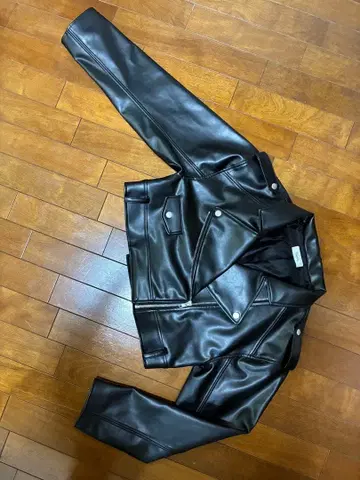 드롭 숏 라이더 자켓 다리치 Darich