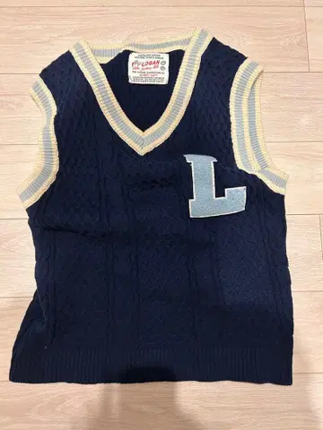 케이블 니트 V넥 베스트 b.c stock baycrews