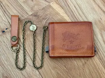 [레어] IL BISONTE 체인 달린 3단 폴더형 컴팩트 지갑