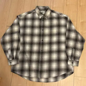 프릭스 스토어 옴브레 섀도우 플란넬 체크 셔츠 L