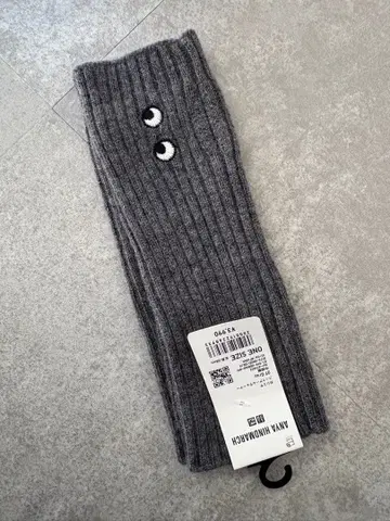 새상품 유니클로 안야 힌드마치 암워머 암커버 그레이