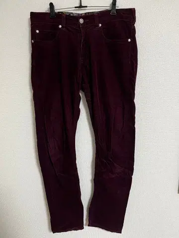 버건디 코듀로이 슬림핏 팬츠