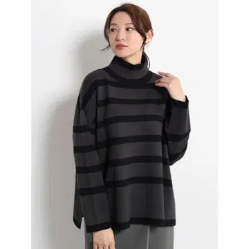 W 자카드 보더 니트 CLOVE 차콜 그레이