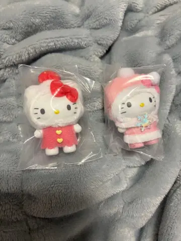 치비토모 헬로키티 키링 2개 세트