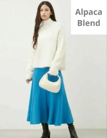 새상품급 미라 오웬 보틀넥 알파카 혼방 립 니트 풀오버