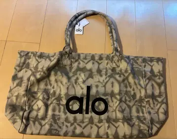 alo 타이다이 패턴 토트백 원사이즈 그레이