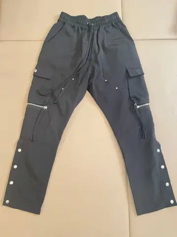 INDEPICT 블랙 팬츠 L 사이즈