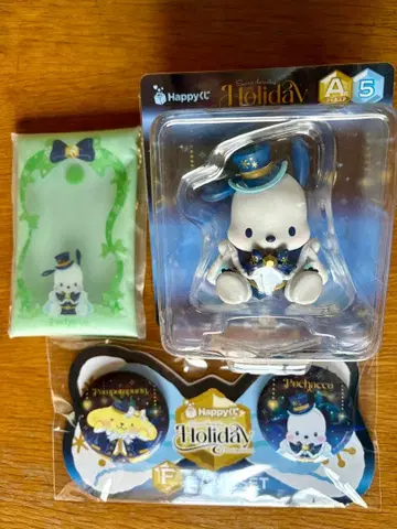 포차코 Holiday Collection 피규어와 캔뱃지 세트