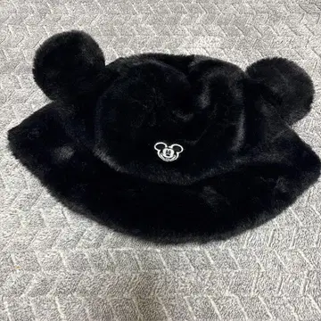 디즈니 미키 귀 달린 블랙 버킷 햇