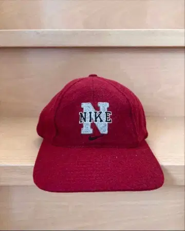 90s 나이키 NIKE 빈티지 캡 실버 택 화이트 택 트래커 캡