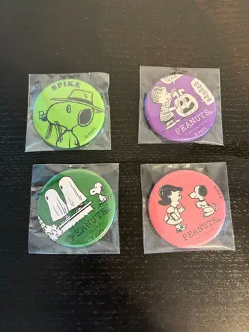 스누피 캔뱃지 스누피 카페 한정판