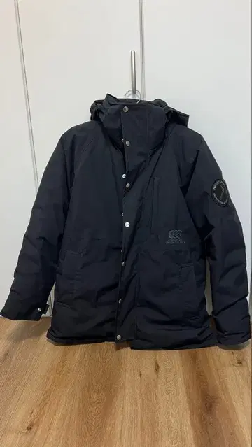 새상품급 캔터베리 인버카길 다운 자켓 블랙 L 사이즈