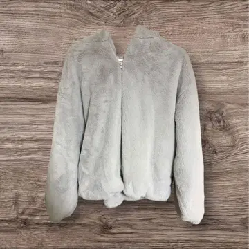 보송보송 에코 퍼 후드 부착 자켓