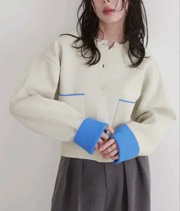 바이컬러 니트 가디건