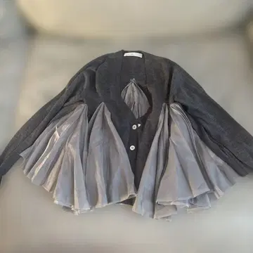 sacai luck 프릴 장식 그레이 가디건