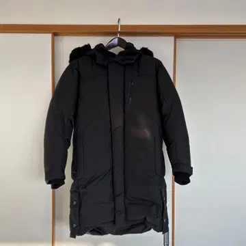 쇼펠 블랙 다운 자켓