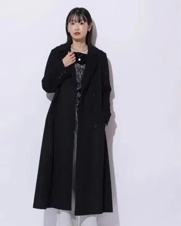 마이 스트라다 백 볼륨 코트 블랙