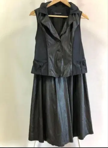 히로코 BIS 블랙스커트 셋업