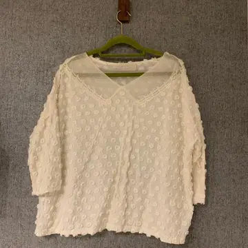 MidiUmi 포코포코 풀오버 화이트