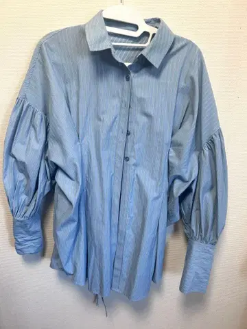 WHO'S WHO gallery 디자인 셔츠 파랑 스트라이프