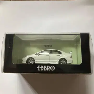 EBBRO 혼다 시빅 타입 R FD2 펄 화이트