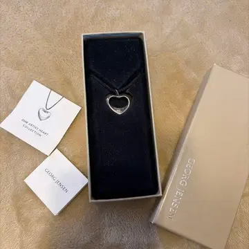 GEORG JENSEN 하트형 목걸이