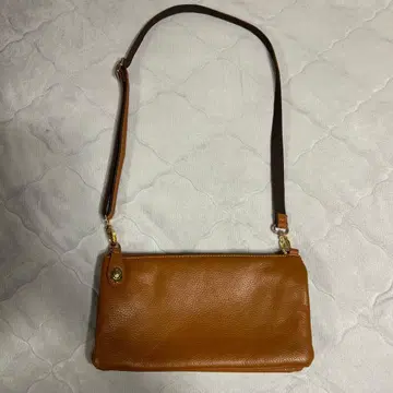 브라운 가죽 숄더백