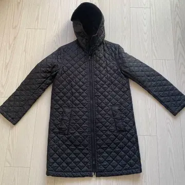 트래디셔널 웨더웨어 블랙 퀼팅 자켓