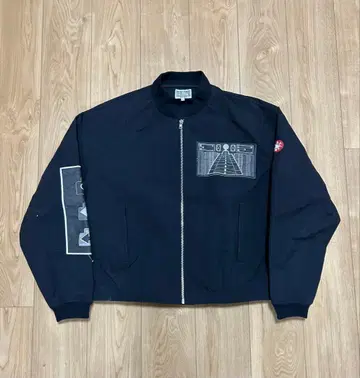 CAVEMPT C.E ESTRANGEMENT 집업 재킷