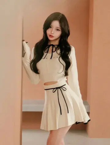 [Darich] 다리치/허리 오픈 리본 디자인 니트 미니 원피스