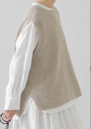 카구레 어반 리서치 베이지 니트 베스트 마 혼방