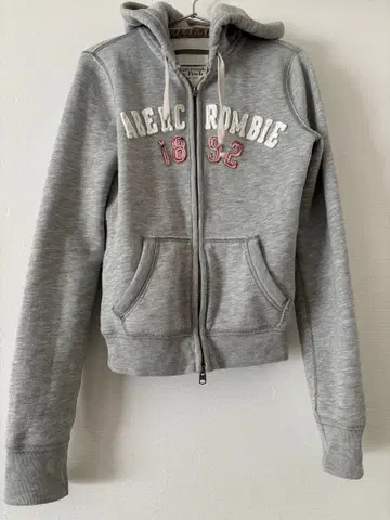 아바클로 후드티