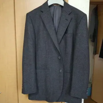 AOKI 울 헤링본 테일러드 자켓 다크 그레이 새상품급