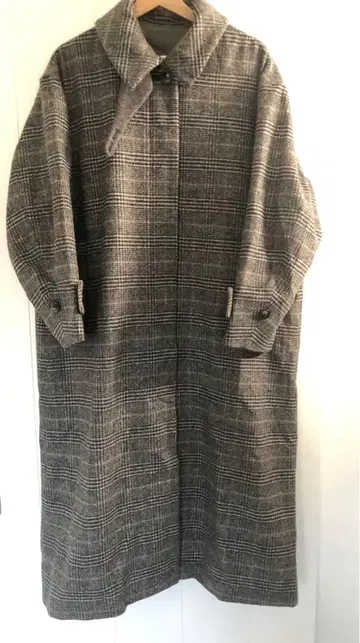 RIVE DROITE 리브 드와 체크 스텐카라 코트