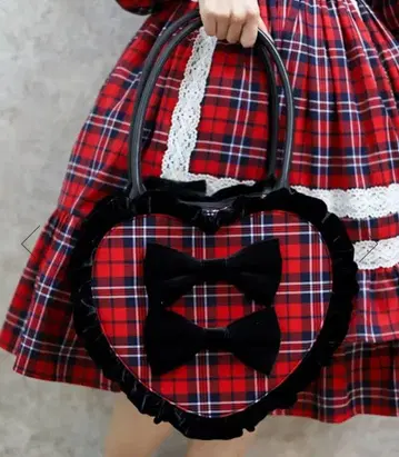 [최종 가격 인하] 타탄 체크 하트백 빨간색 새상품급