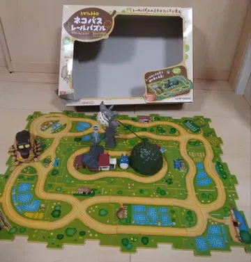 이웃집 토토로 고양이 버스 레일 퍼즐 마츠고 세트