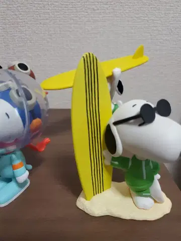 UDF 조 쿨 스누피 with 서핑보드