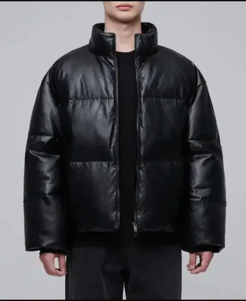 무신사 스탠다드 비건 가죽 숏 패딩 다운 자켓