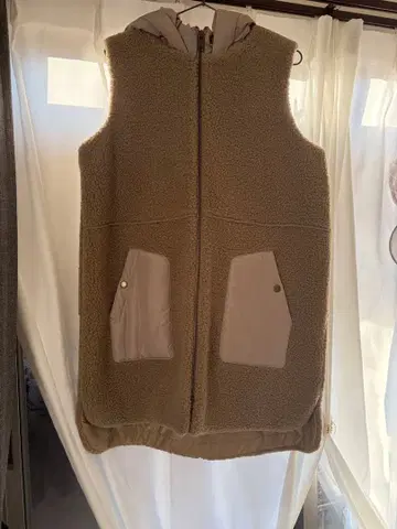 미사용 LASUD 플리스 베스트 베이지 후드 부착
