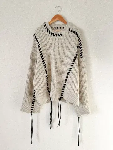 MAISON SPECIAL 오니 와플 크레이지 스티치 니트 아이보리 M