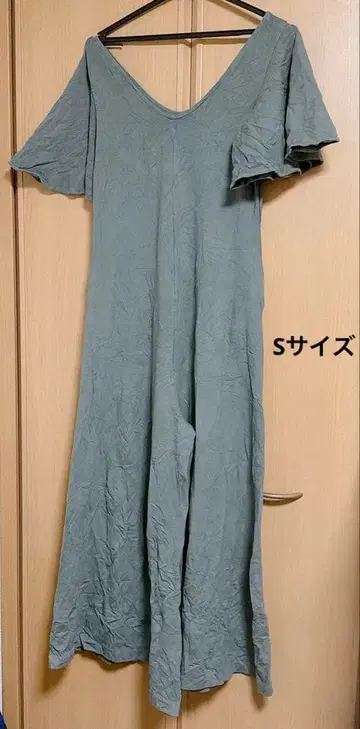 Mien V넥 플레어 슬리브 원피스 S 그린 원피스 봄 여름