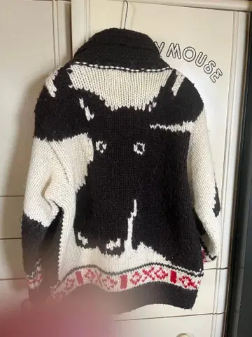 캐나다 통나무집 카우친 스웨터 루돌프 무늬 남성 L 사이즈